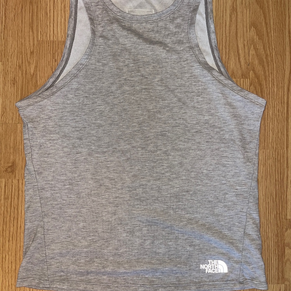 The North Face Women’s Gray Active Tank Top Size Large - Picture 4 of 7